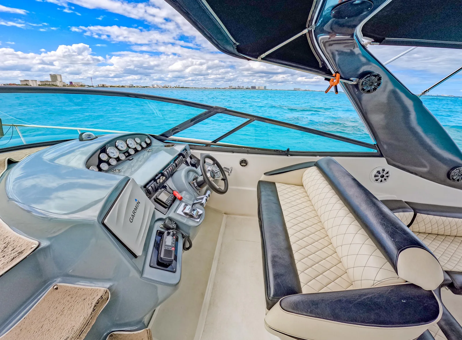 Big Time yacht cancun yacht rentals